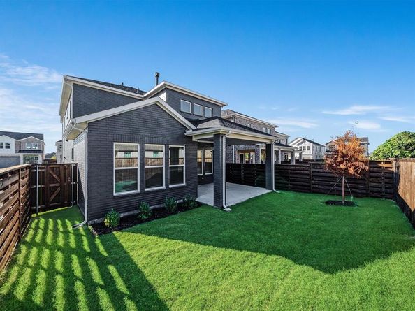 1433  Imperial Avenue , Little Elm Texas 75036