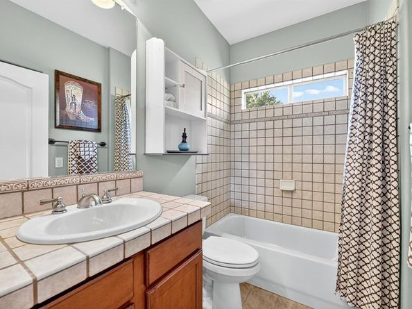 9813  Callaway Court , Denton Texas 76207