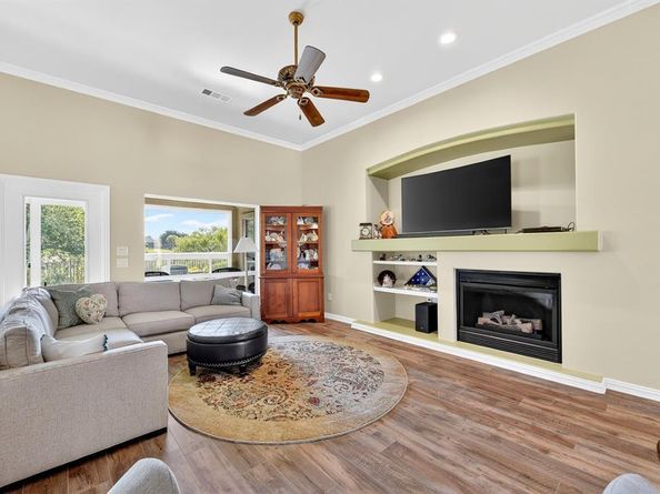 9813  Callaway Court , Denton Texas 76207
