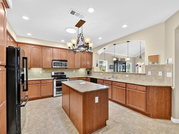 9813  Callaway Court , Denton Texas 76207