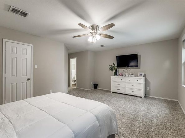 8426  Jacaranda Way , Arlington Texas 76002