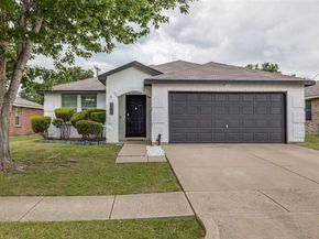 8426  Jacaranda Way , Arlington Texas 76002