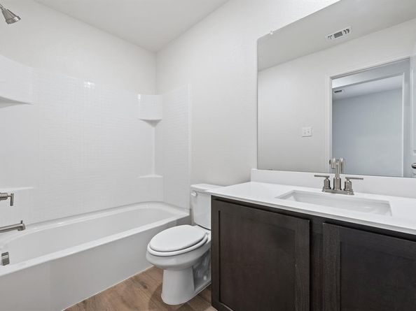 10009  Pilot Place , Fort Worth Texas 76131
