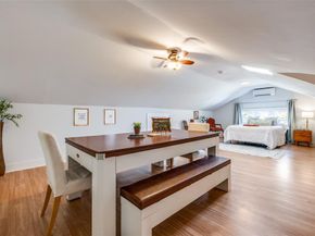 400 N Willomet Avenue , Dallas Texas 75208