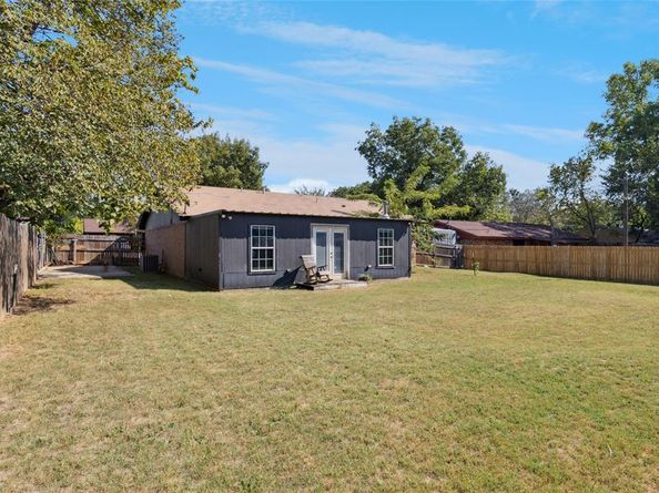 248  Mountain View Drive , Azle Texas 76020