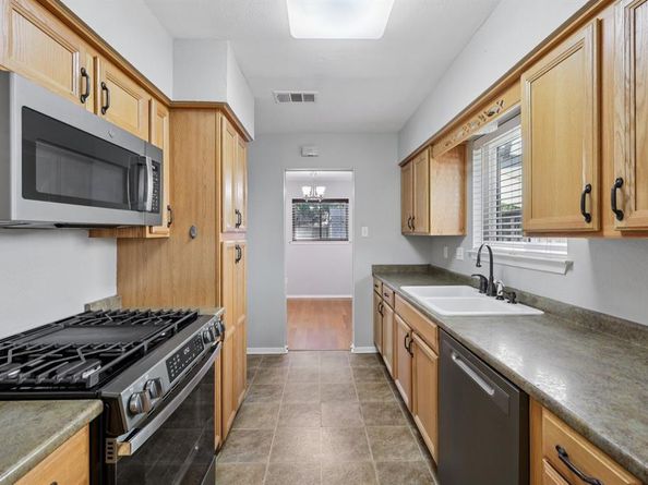 2604  Hollywood Drive , Arlington Texas 76013