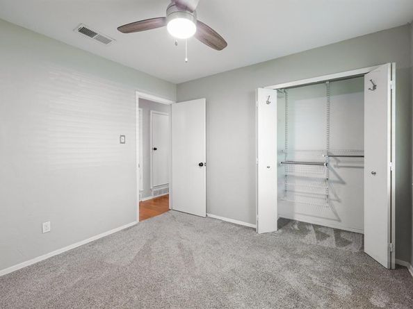 2604  Hollywood Drive , Arlington Texas 76013