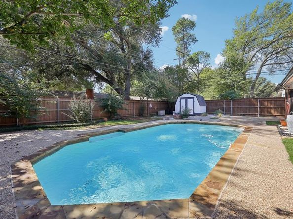 2604  Hollywood Drive , Arlington Texas 76013