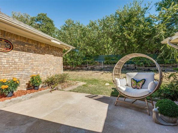 3918  Amy Avenue , Garland Texas 75043