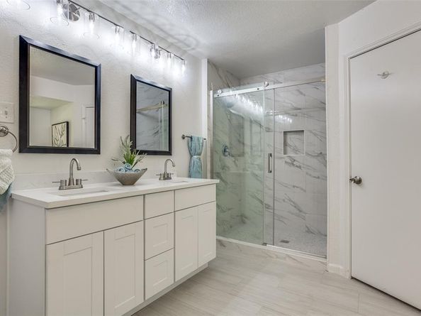 3918  Amy Avenue , Garland Texas 75043