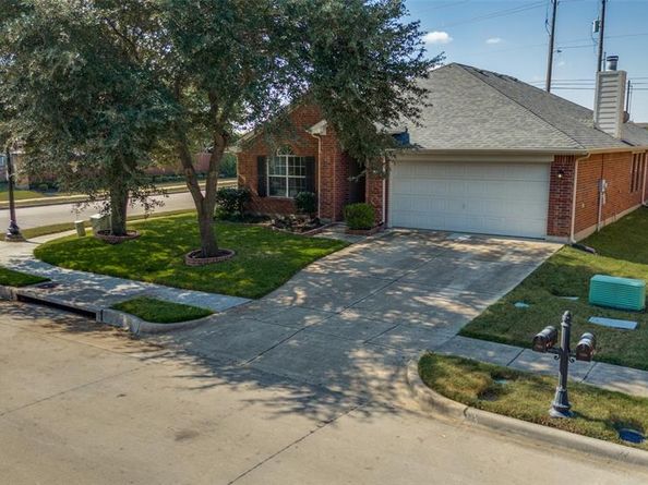 7383  Gallo  , Grand Prairie Texas 75054