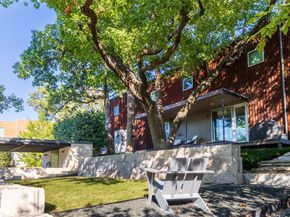 709  Kessler Woods Trail , Dallas Texas 75208