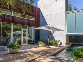 709  Kessler Woods Trail , Dallas Texas 75208