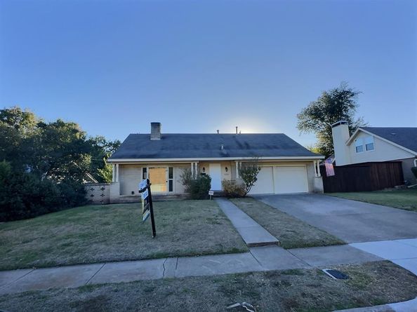 1223  Farnham Court E, Irving Texas 75062