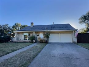 1223  Farnham Court E, Irving Texas 75062