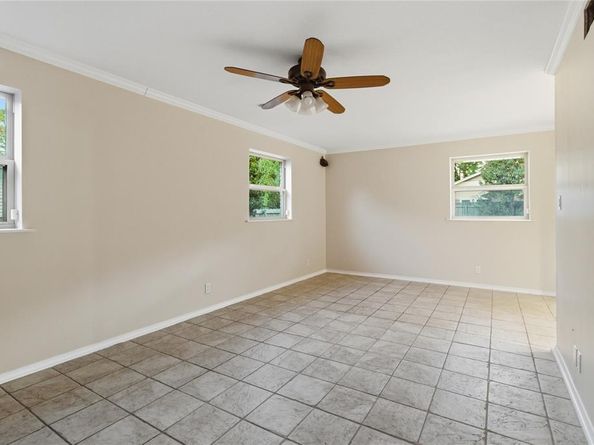 1223  Farnham Court E, Irving Texas 75062