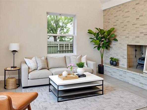 1223  Farnham Court E, Irving Texas 75062