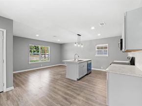 1616 E Robert Street , Fort Worth Texas 76104