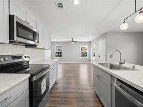 1616 E Robert Street , Fort Worth Texas 76104