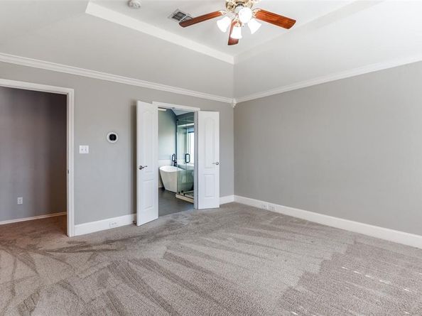 1104  Elk Trail , Carrollton Texas 75007