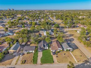 5608  Helmick Avenue , Fort Worth Texas 76107