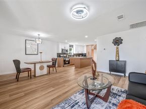 5608  Helmick Avenue , Fort Worth Texas 76107