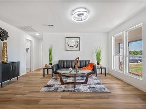 5608  Helmick Avenue , Fort Worth Texas 76107