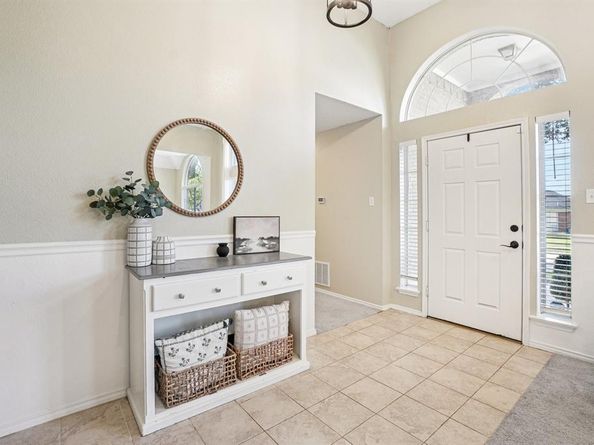 1424  Bogard Lane , Lewisville Texas 75077
