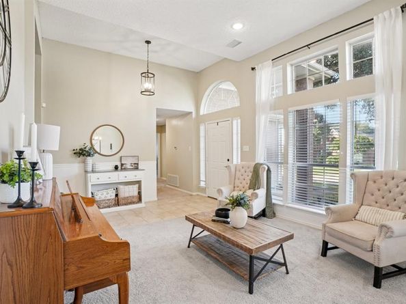 1424  Bogard Lane , Lewisville Texas 75077