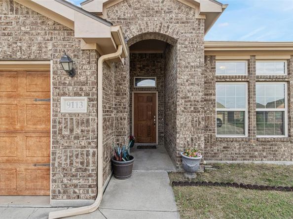 9113  Gristmill Court , Fort Worth Texas 76179