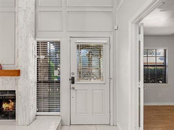 1563  Mccoy Street , Dallas Texas 75204