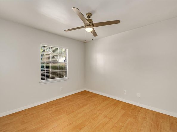1563  Mccoy Street , Dallas Texas 75204