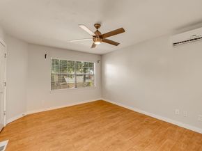 1563  Mccoy Street , Dallas Texas 75204