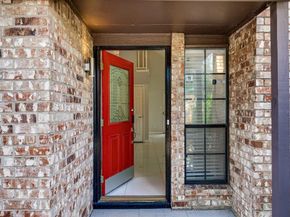 1563  Mccoy Street , Dallas Texas 75204