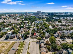 1563  Mccoy Street , Dallas Texas 75204