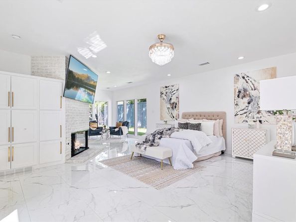 5407  Westgrove Drive , Dallas Texas 75248
