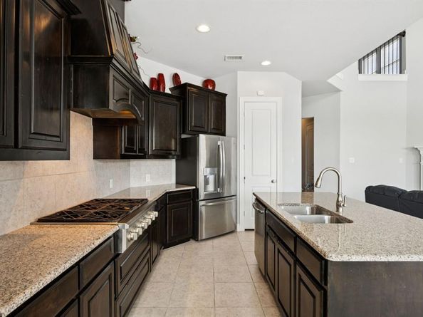 2823  Mastil Road , Grand Prairie Texas 75054