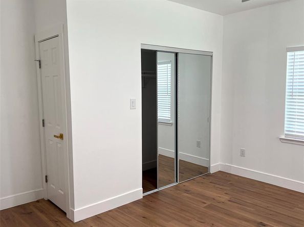 3400  Spence Street , Dallas Texas 75215