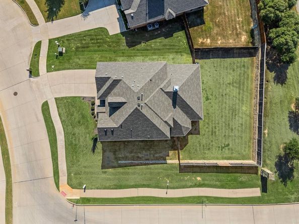 203  Chateau Avenue , Kennedale Texas 76060