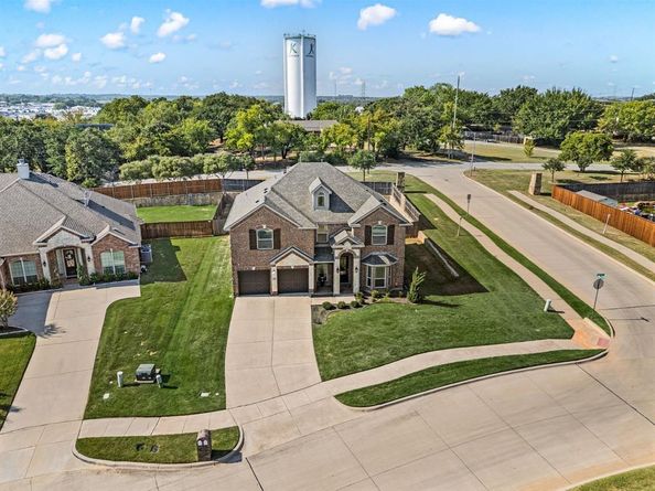 203  Chateau Avenue , Kennedale Texas 76060
