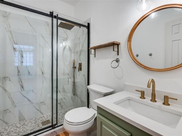 3208  Cole Avenue  1204, Dallas Texas 75204
