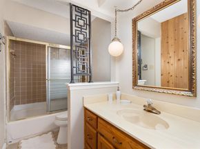 1914  Snowmass Lane , Garland Texas 75044