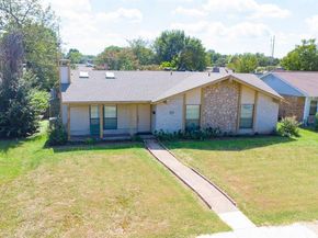 1914  Snowmass Lane , Garland Texas 75044