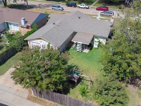 1914  Snowmass Lane , Garland Texas 75044