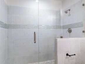 6192  Wrigley Way , Fort Worth Texas 76133