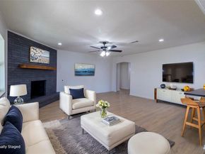 6192  Wrigley Way , Fort Worth Texas 76133