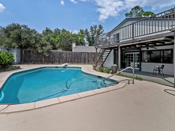 1008  Via Valencia  , Mesquite Texas 75150