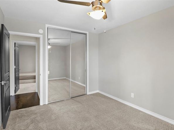 1008  Via Valencia  , Mesquite Texas 75150
