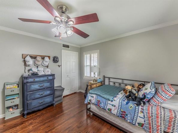 4128  Selkirk Drive W, Fort Worth Texas 76109