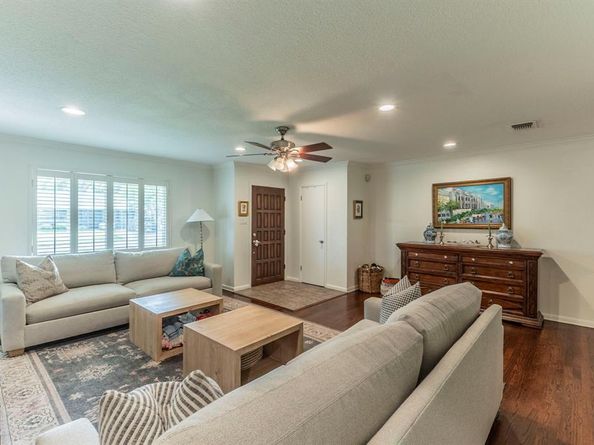 4128  Selkirk Drive W, Fort Worth Texas 76109